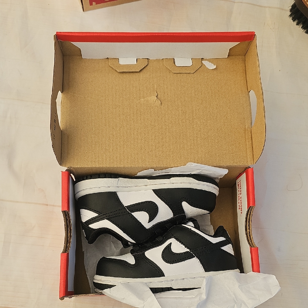 Nike Kids Black and White Low-Top Sneakers with Swoosh